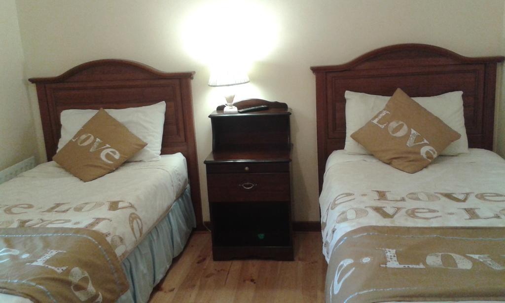 Achill West Coast House Bed & Breakfast Dooagh Dış mekan fotoğraf