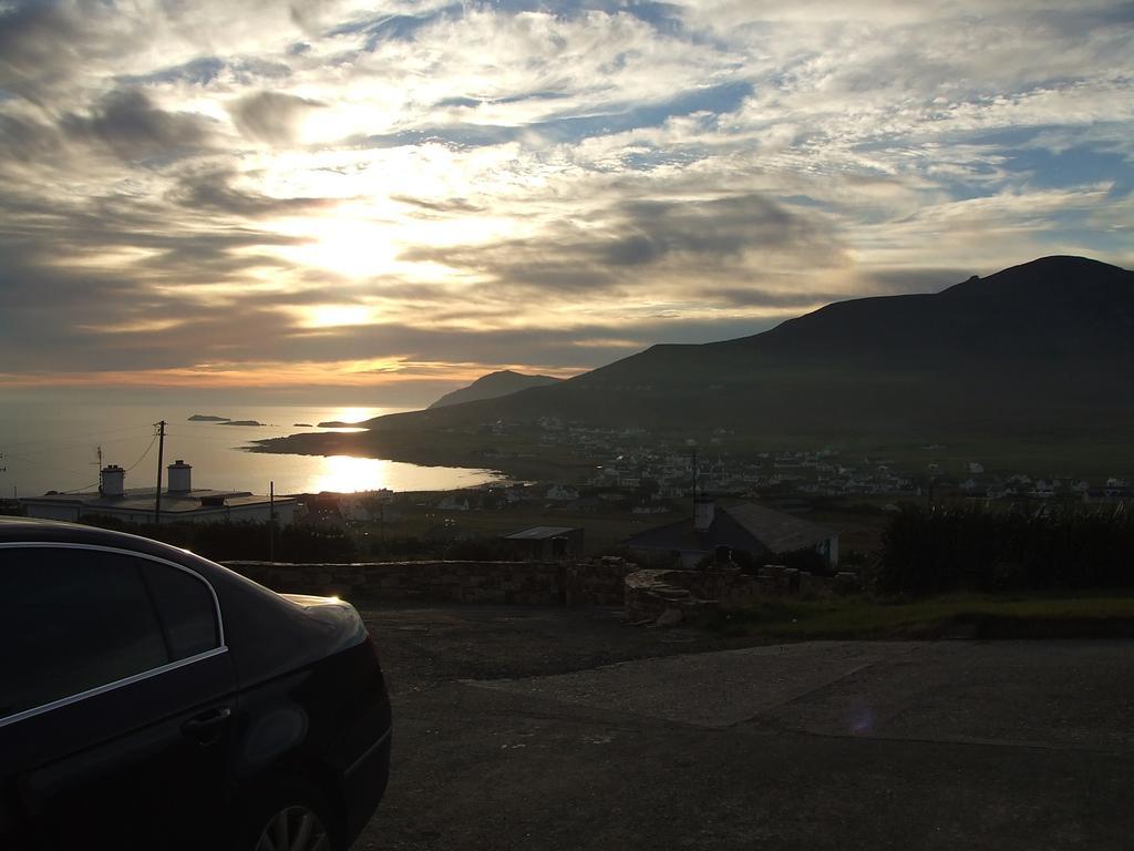 Achill West Coast House Bed & Breakfast Dooagh Dış mekan fotoğraf